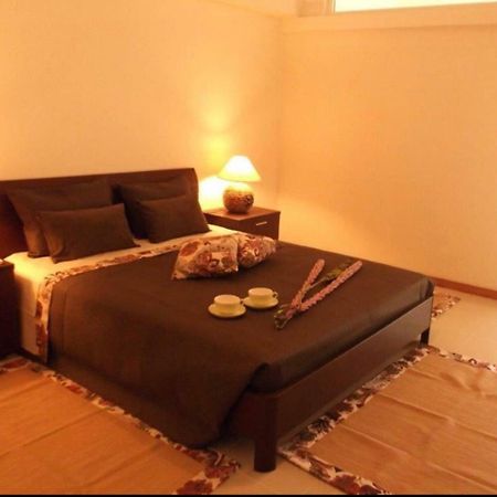 Villa Contemporaine Yaoundé エクステリア 写真