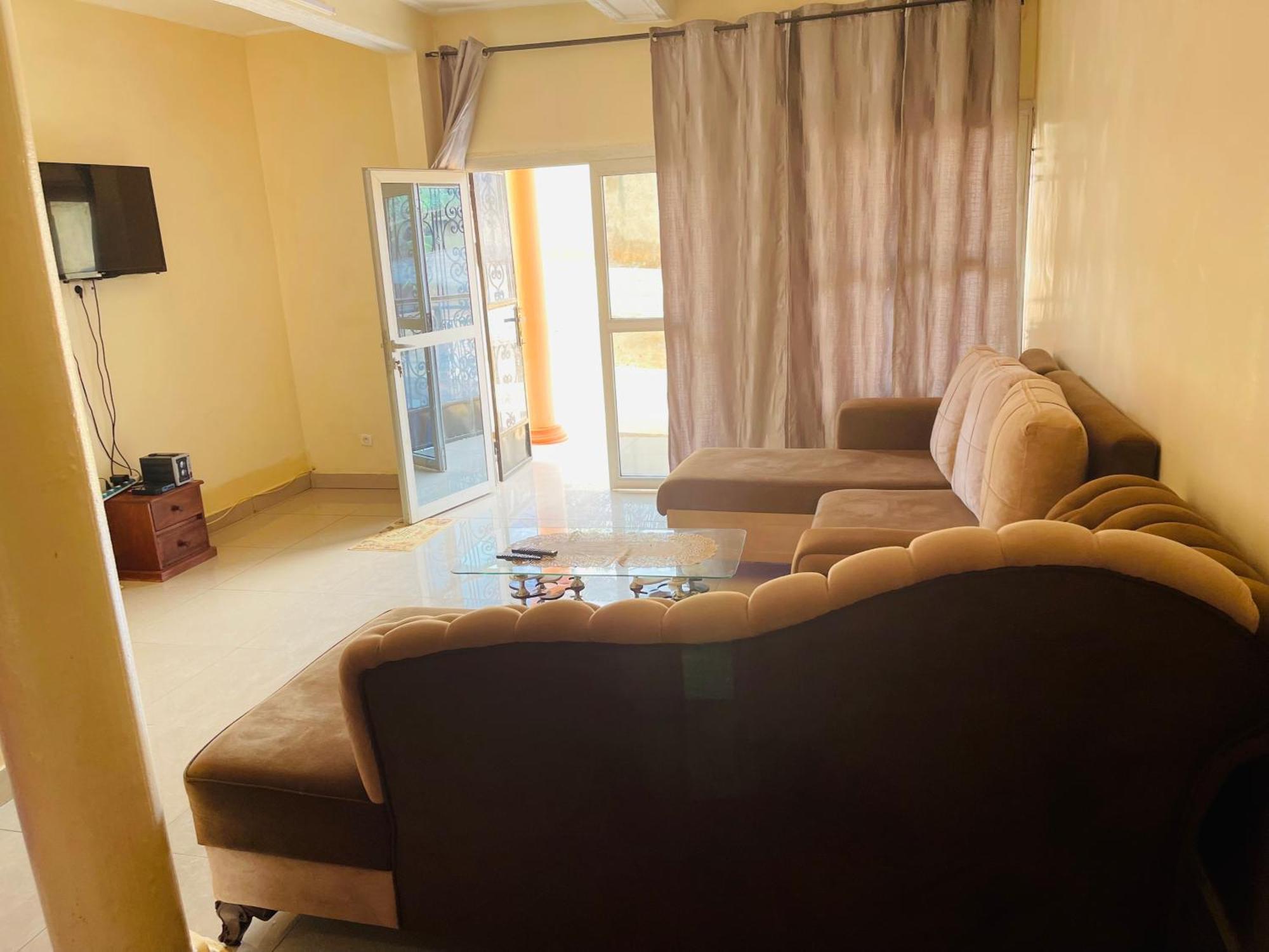 Villa Contemporaine Yaoundé エクステリア 写真