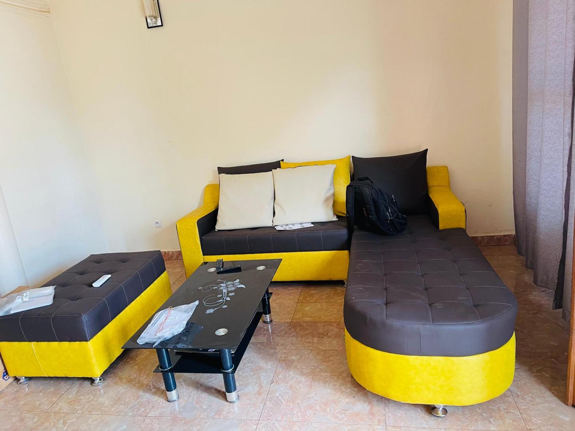 Villa Contemporaine Yaoundé エクステリア 写真