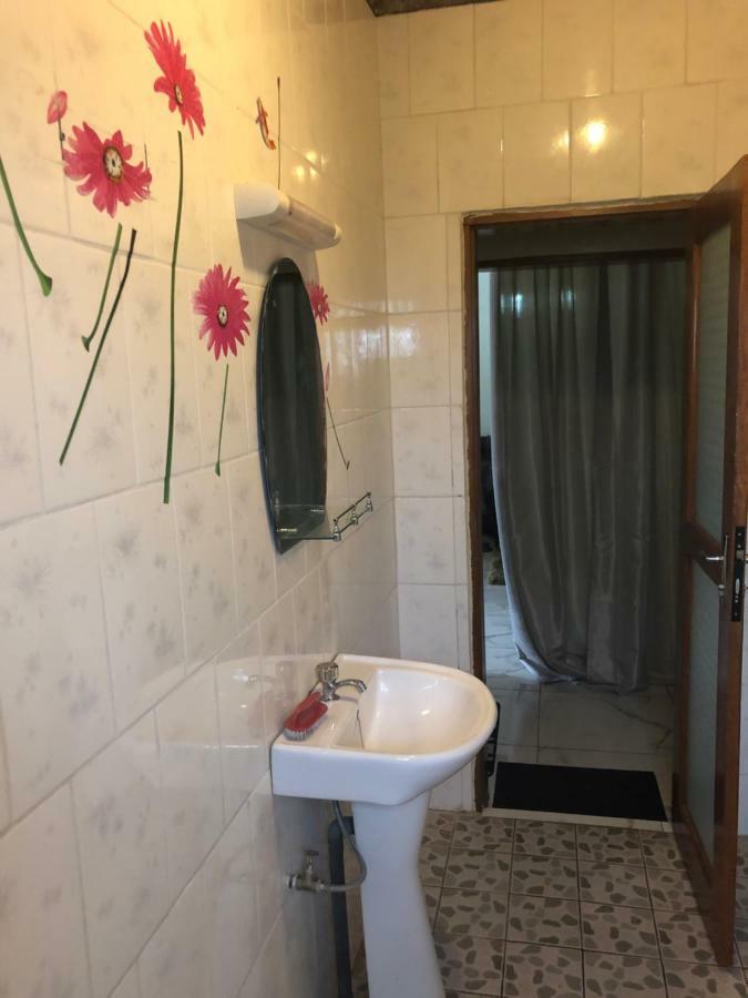 Villa Contemporaine Yaoundé エクステリア 写真